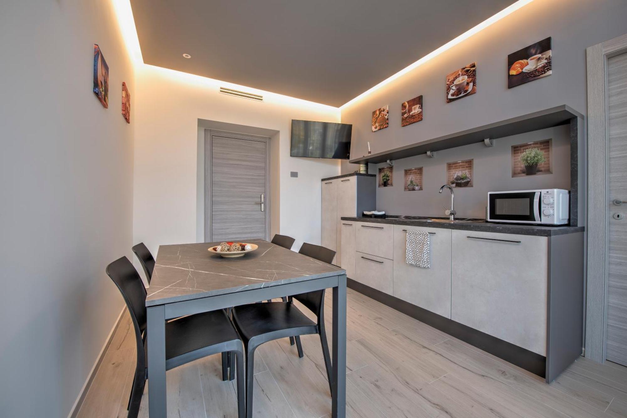 243B - Appartamento Mignon - Sara Home Chiavari, 200Metri Dal Mare Dış mekan fotoğraf